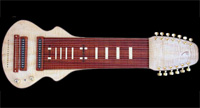 #79 13-snarige lapsteel gitaar met stringmaster pickups